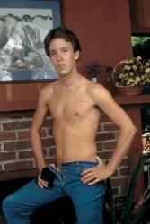 20260423-Ferfi-pornosztarok-Tom Byron (1).webp